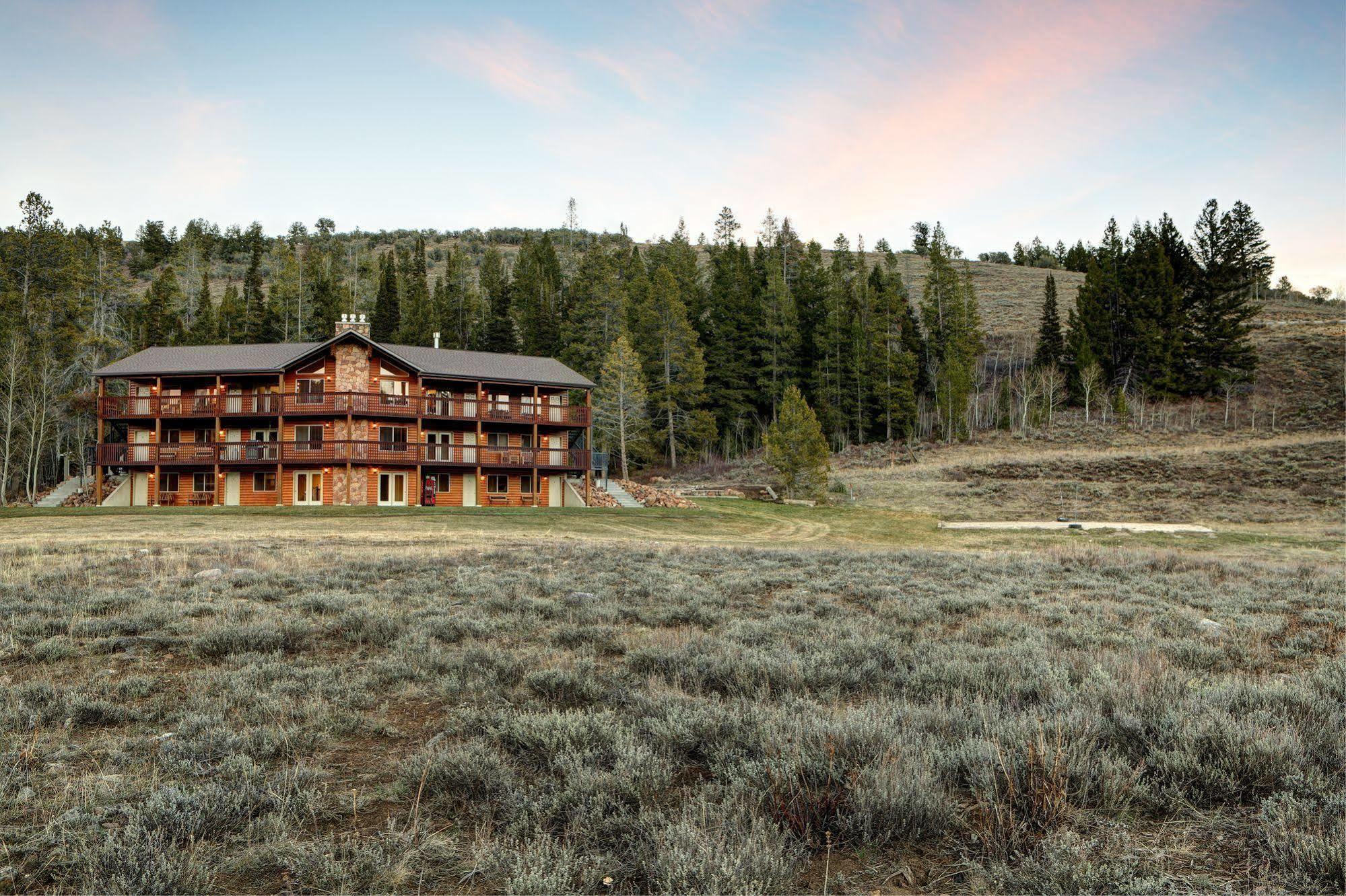 Beaver Creek Lodge Logan Esterno foto