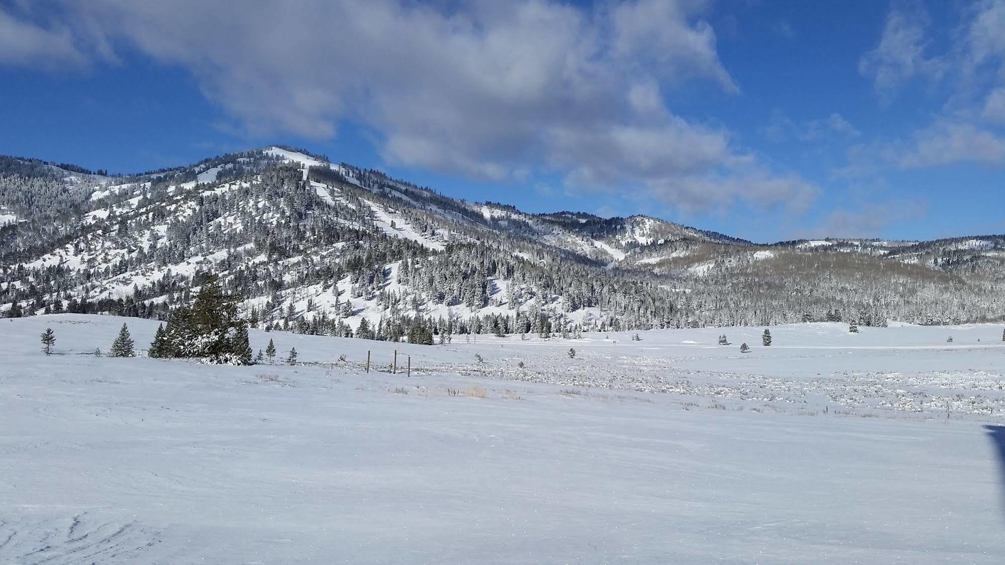 Beaver Creek Lodge Logan Esterno foto
