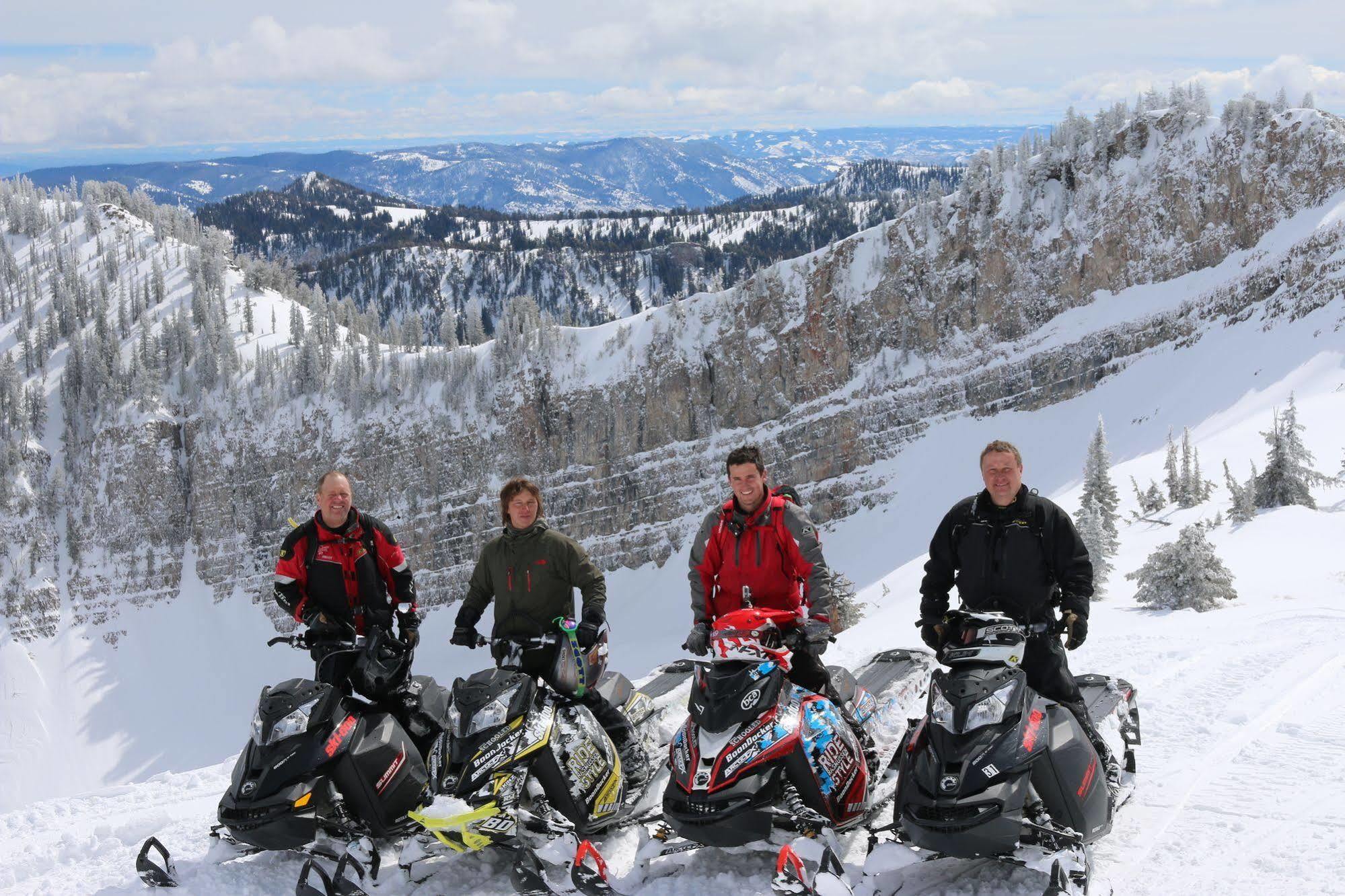 Beaver Creek Lodge Logan Esterno foto